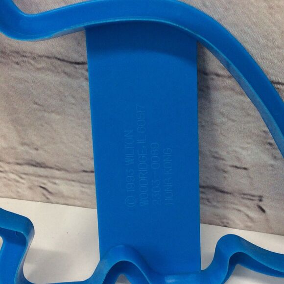 Vintage Wilton Jumbo Cookie Cutters Green Bear Blue Dinosaur Birthday Party Fun - Picture 6 of 8